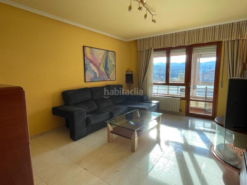 Foto e2b502e2-9a81-4486-bba7-579f681eb240. Appartement avec cheminée dans Ausejo