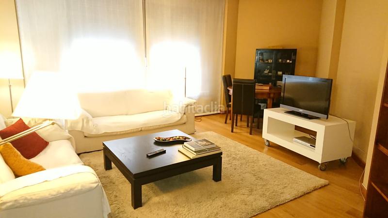 Foto 8d149e4b-b25a-49ad-b538-d7587c815548. Appartement mit heizung parking in Gran Via Logroño