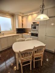 Appartement à Gran Via. Duquesa de la victoria junto espolon 170m2 5 habitaciones 2 baño