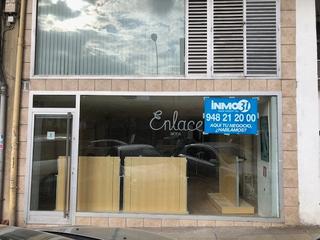 Miete Geschäftsraum in Las maestras 5. Local comercial en burlada, junto a la iglesia y ayuntamiento.