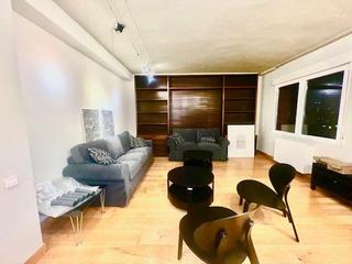 Lloguer Pis  Calle iturrama 72. Se alquila piso semiamueblado en iturrama con calefacción inclui
