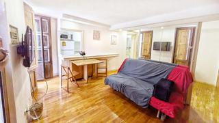 Miete Etagenwohnung  Calle comedias. Se alquila estudio en casco antiguo de pamplona