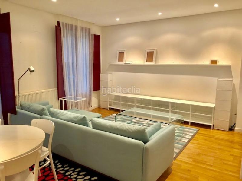 Foto b4fb1b37-2a8c-4858-8f1e-f00f00c43cf0. Location appartement avec chauffage dans Casco Antiguo Pamplona / Iruña