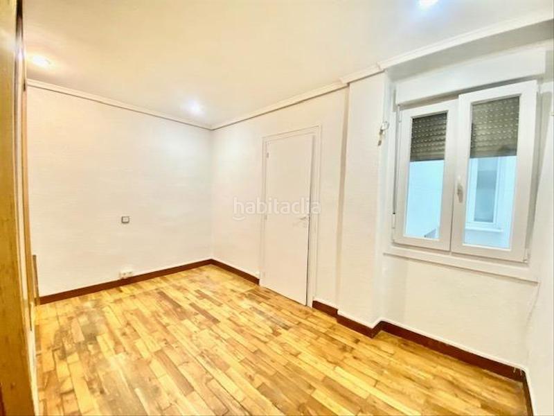 Foto 0ffe412b-55b1-46a1-89b0-db858045ec99. Rent flat with heating in Segundo Ensanche Pamplona / Iruña