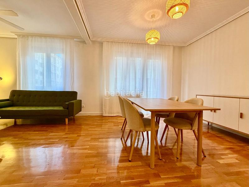 Foto 10a35256-acee-4a57-905c-9e36bf7da8a0. Miete appartement in Segundo Ensanche Pamplona / Iruña