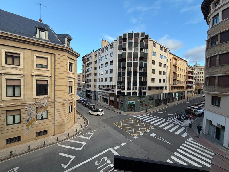 Foto 4d7b9922-84ff-404b-a745-1ca0bee58eef. Miete appartement in Segundo Ensanche Pamplona / Iruña