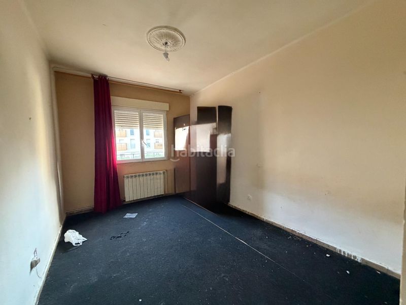 Foto 55e2b80e-f827-496c-b4a9-56b40dcf5237. Pis a Burlada