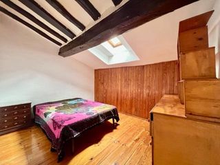 Miete Etagenwohnung in Casco Antiguo. Se alquila buhardilla en casco viejo de pamplona