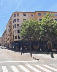 Flat  Calle calle paulino caballero. Norte sur vende piso en el ensanche de pamplona
