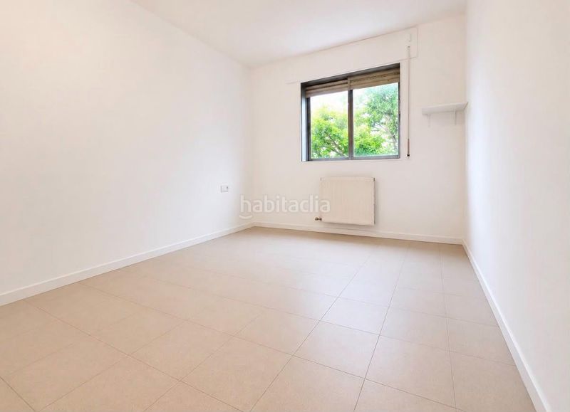 Foto b20110ae-b9e5-48a2-9460-13d1e7193157. Pis a Barañáin / Barañain