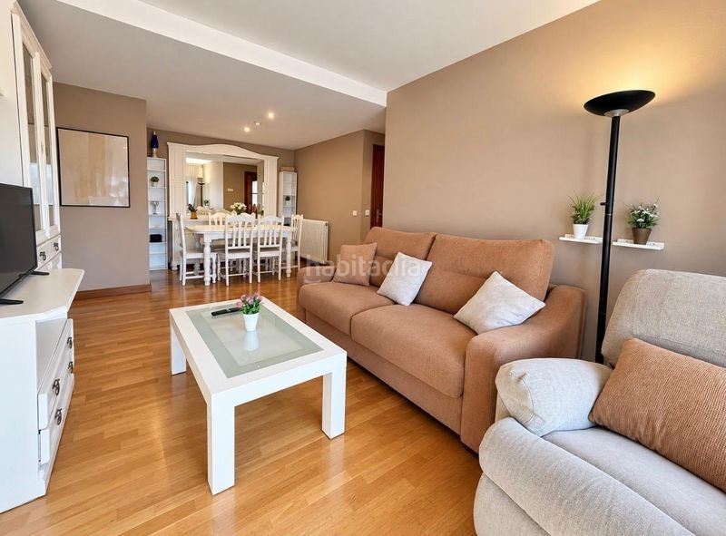 Foto c9ac27c8-2820-4229-947e-6cd1a10ee421. Apartamento Chantrea, venta de apartamento 2 dormitorios en Pamplona / Iruña