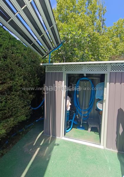 Foto a06914e1-ba85-4951-99ac-2ce142a91922. Chalet con camino riscaldamento parcheggio piscina in Nalda