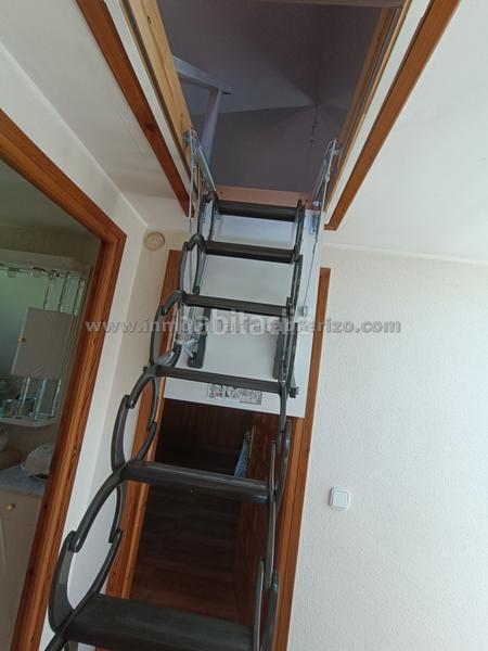 Foto f5b86355-e61c-4b4b-bb6d-6db8c6ef3d08. Chalet con camino riscaldamento parcheggio piscina in Nalda