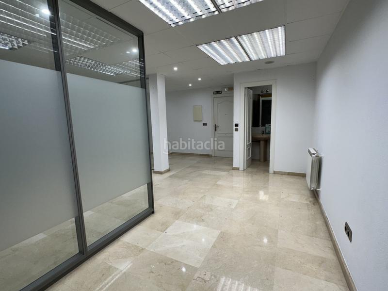 Foto 2983d43c-6cc0-474b-b07a-cd0b7dd63225. Location bureau avec chauffage dans Gran Via Logroño