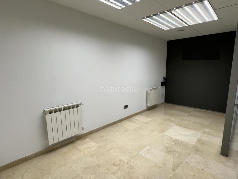 Foto 5421298f-bbef-48da-baa4-1b94343a1b37. Location bureau avec chauffage dans Gran Via Logroño