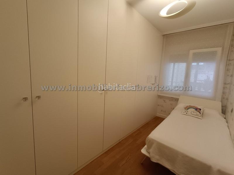 Foto b18aba42-5e1f-41bb-97ab-e451fb979366. Piso maravilloso piso en el centro junto a gran vía en Logroño