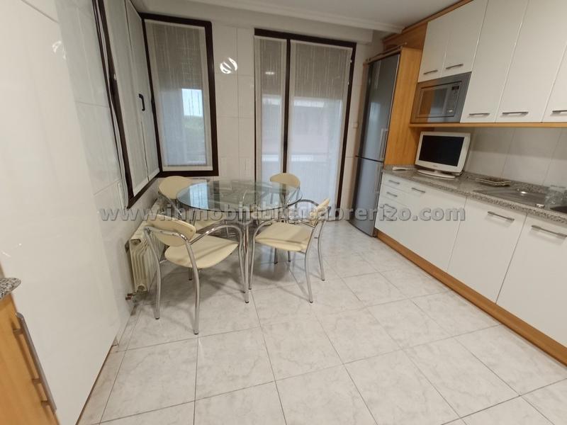 Foto d1a0e4a2-8f72-4450-b297-38b51efa8574. Chalet dans avenida de madrid 117j dans Avenida Madrid Logroño