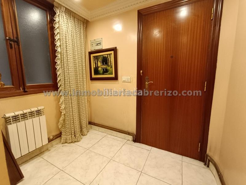 Foto bccae9bf-4d5b-46cc-92aa-543677d4bb17. Apartment with heating in Gran Via Logroño