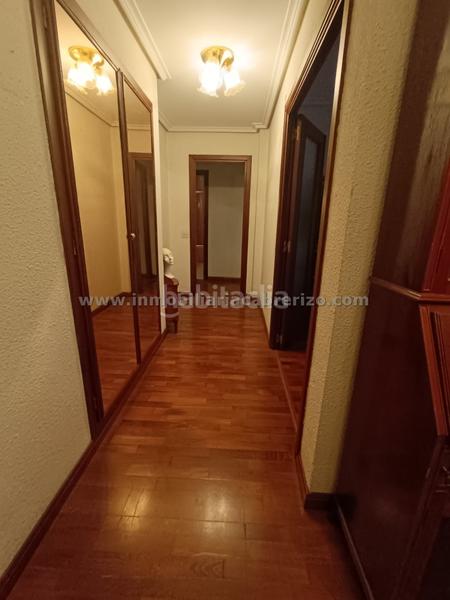 Foto 9662f6d7-d77e-4405-b4d0-3fc1e0ef4267. Appartamento con riscaldamento in Gran Via Logroño