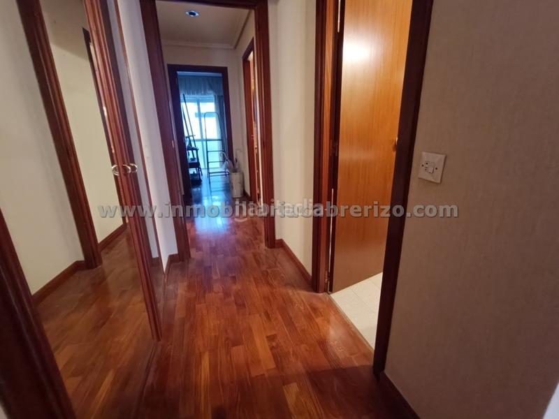 Foto ab072ec7-1e36-4095-a6bc-29823627616d. Etagenwohnung mit heizung in Gran Via Logroño