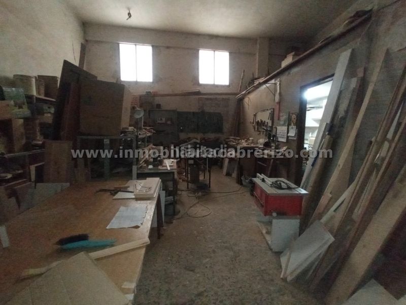 Foto 3125d65d-e406-412a-a1aa-f16d2e2056e6. Local comercial a Oeste Logroño