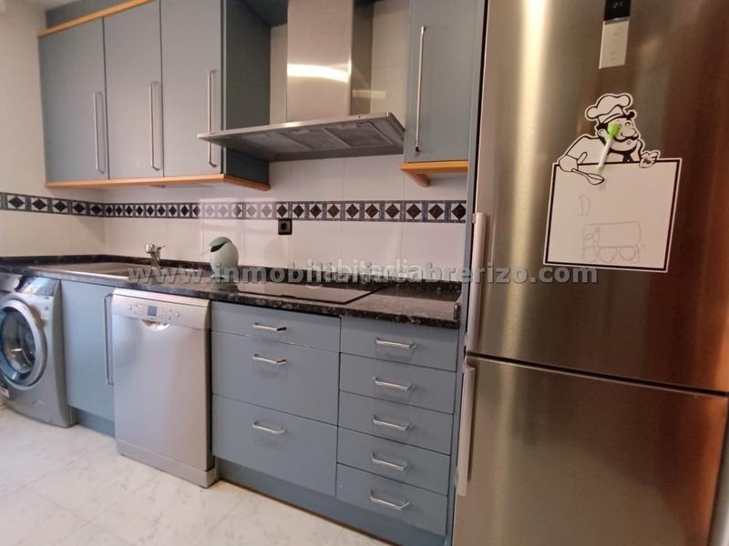 Foto 1a6cea89-5932-403e-bd46-5682d1a6bed6. Pis amb calefacció aparcament piscina a Residencia Logroño