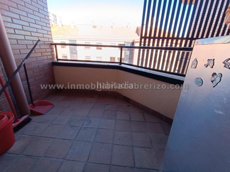 Foto 3749de3e-9a06-414f-a3cf-2d65b55ec1d8. Pis amb calefacció aparcament piscina a Residencia Logroño