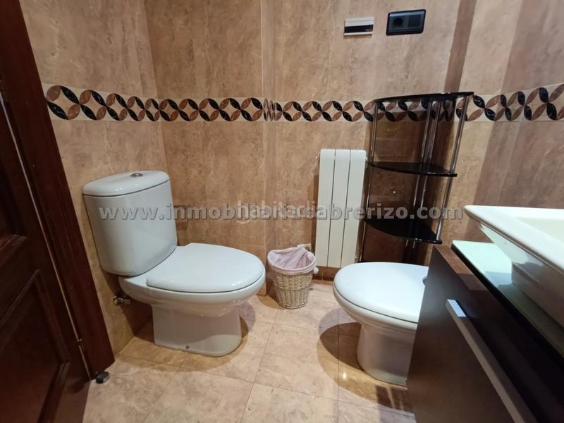 Foto e1b35edd-549f-4470-a75a-3c496cbad48e. Pis amb calefacció aparcament piscina a Residencia Logroño