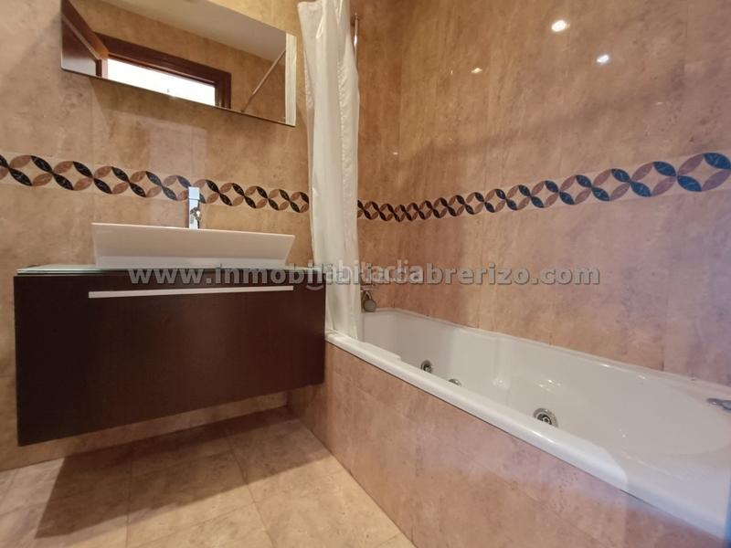 Foto ba3e8ada-fb23-40bd-a3f9-947248b89ccd. Piso en Residencia Logroño
