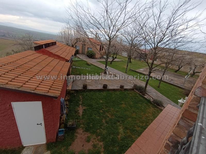 Foto 1ccc9cb3-d2cb-4c61-bba0-e25457d58152. Haus mit kamin heizung in Clavijo