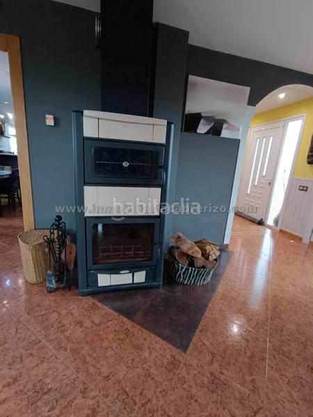 Foto 8514a30f-eb3b-4278-ad10-39acedd33792. Haus mit kamin heizung in Clavijo