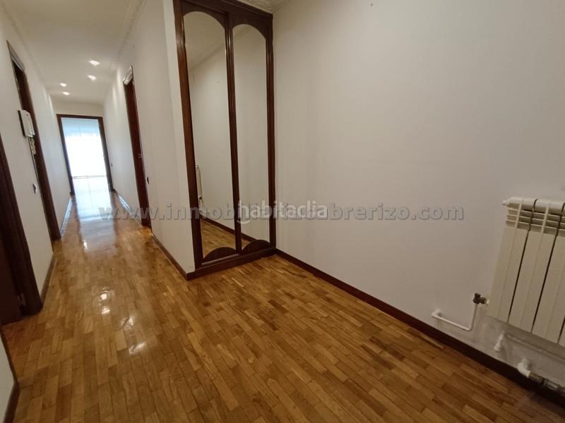 Foto 32433a84-61df-4764-bf5e-da356ca7b79f. Appartement avec chauffage parking dans Gran Via Logroño