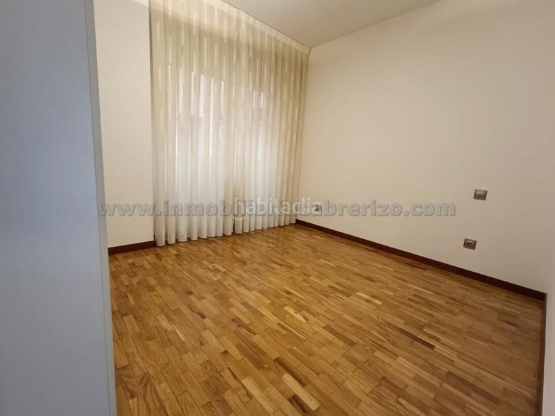 Foto 7c29fe76-50aa-44b5-8a8e-fc115cb99a98. Appartement avec chauffage parking dans Gran Via Logroño