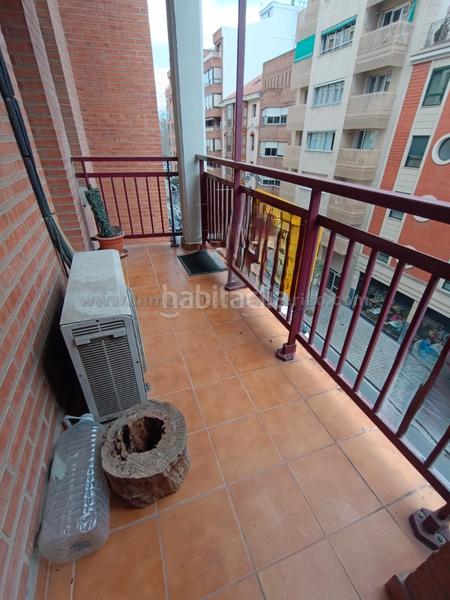 Foto c4903dc7-20f2-46b9-9f70-82257f67adda. Appartement avec chauffage parking dans Gran Via Logroño