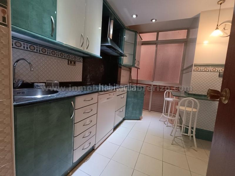 Foto eb6c3e1b-25ae-46a4-964a-fbda5765c8d0. Appartement avec chauffage parking dans Gran Via Logroño