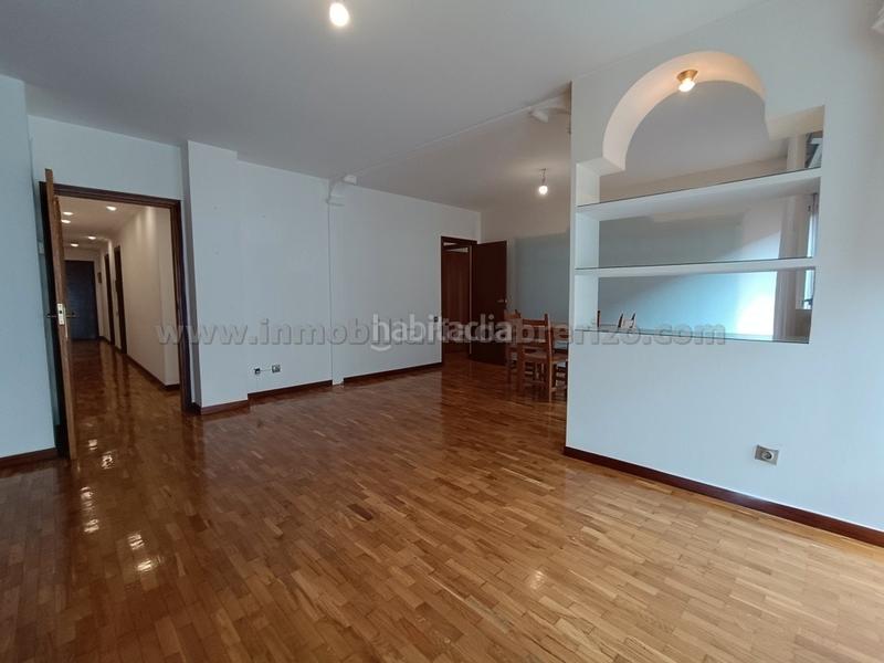 Foto 9ba82d3e-80b3-40af-929e-fb892fb65dbf. Flat with heating parking in Gran Via Logroño