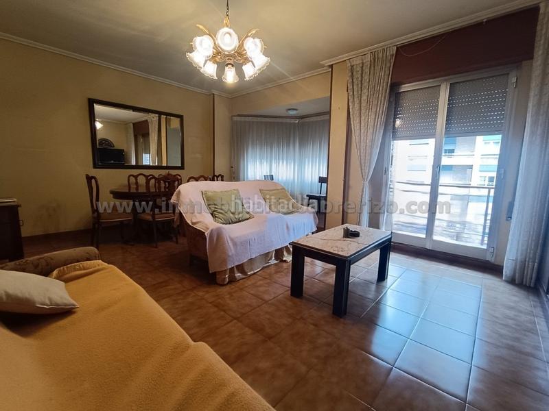 Foto 2397ea34-c7e1-40a5-9717-00f07746f32e. Appartement avec chauffage dans San Millán - Ayuntamiento Logroño