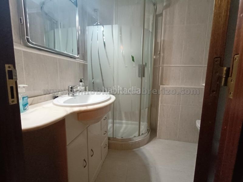 Foto 8d3157f8-7857-4405-b1bc-744a42b7036b. Piso en San Millán - Ayuntamiento Logroño
