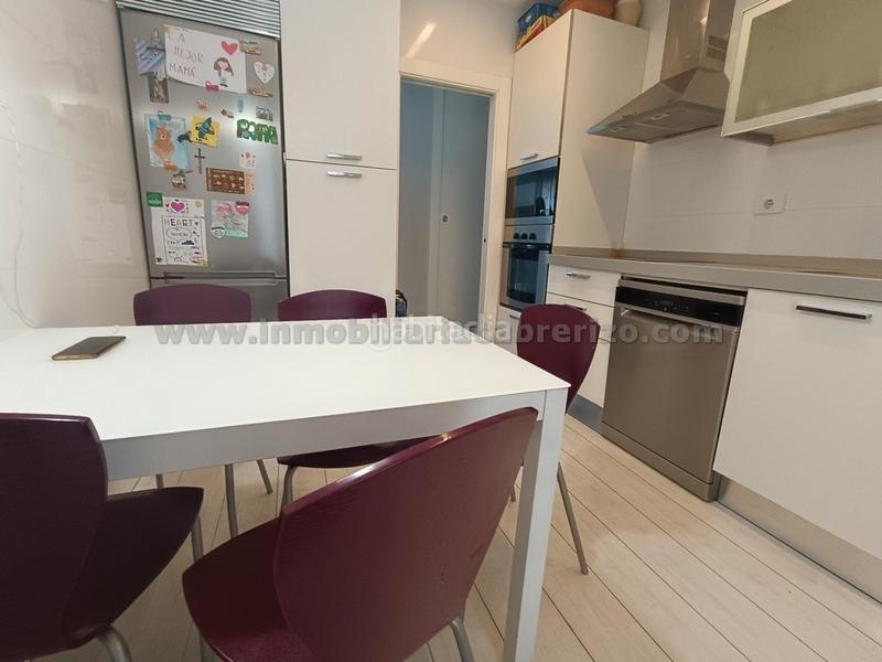 Foto 4b1da8fd-5a5a-44c0-aff0-afdec81bebaf. Etagenwohnung mit heizung in Gran Via Logroño