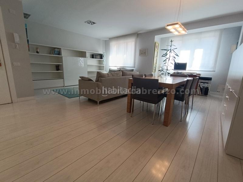 Foto 517f5cd7-6553-4a83-9204-c869a893c8fc. Etagenwohnung mit heizung in Gran Via Logroño