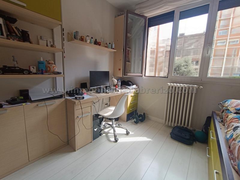 Foto b38a2b24-bca8-46a6-8d3f-e946e38907f1. Etagenwohnung mit heizung in Gran Via Logroño