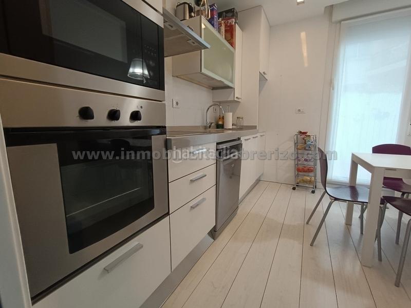 Foto b5121f7c-ceb1-40f2-87f3-d96bb05ad49e. Etagenwohnung mit heizung in Gran Via Logroño