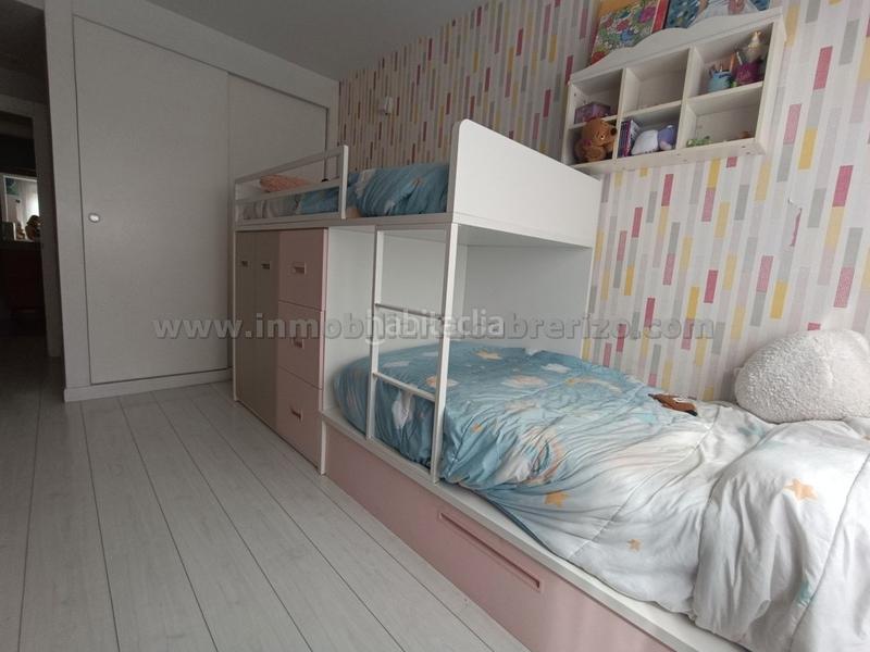 Foto c606ca6b-b134-4418-9bfe-127954a3f43c. Etagenwohnung mit heizung in Gran Via Logroño