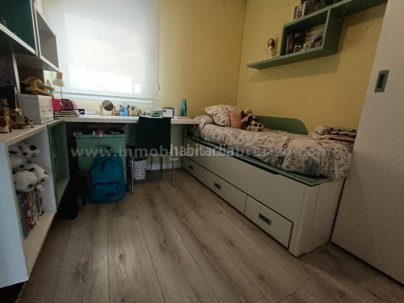 Foto d8f08d95-b709-4087-b49d-902d281751ac. Etagenwohnung mit heizung in Gran Via Logroño