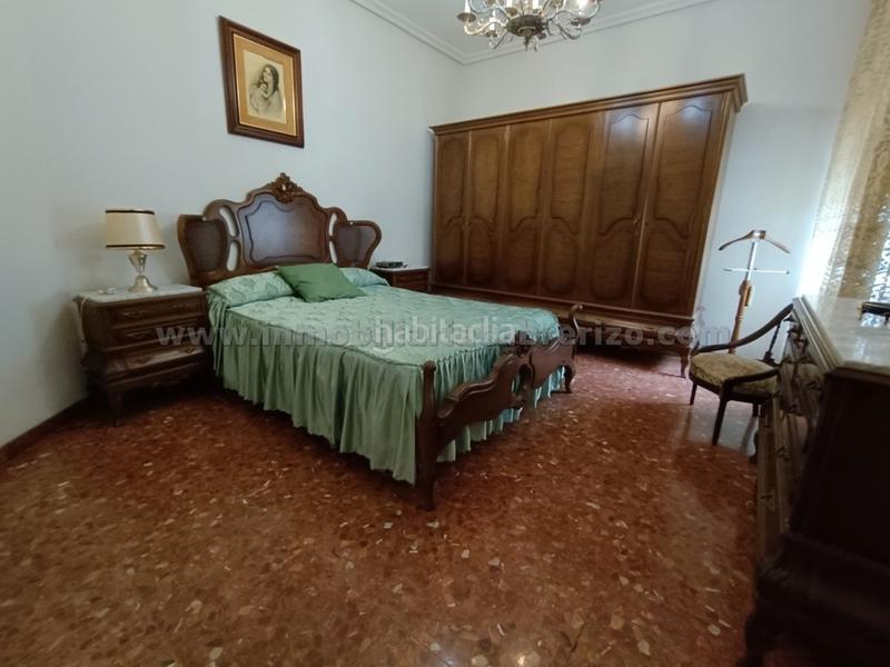 Foto 440a5ef3-37d6-4bb1-8b23-3af73c594cdb. Flat with heating in Jesuitas Logroño