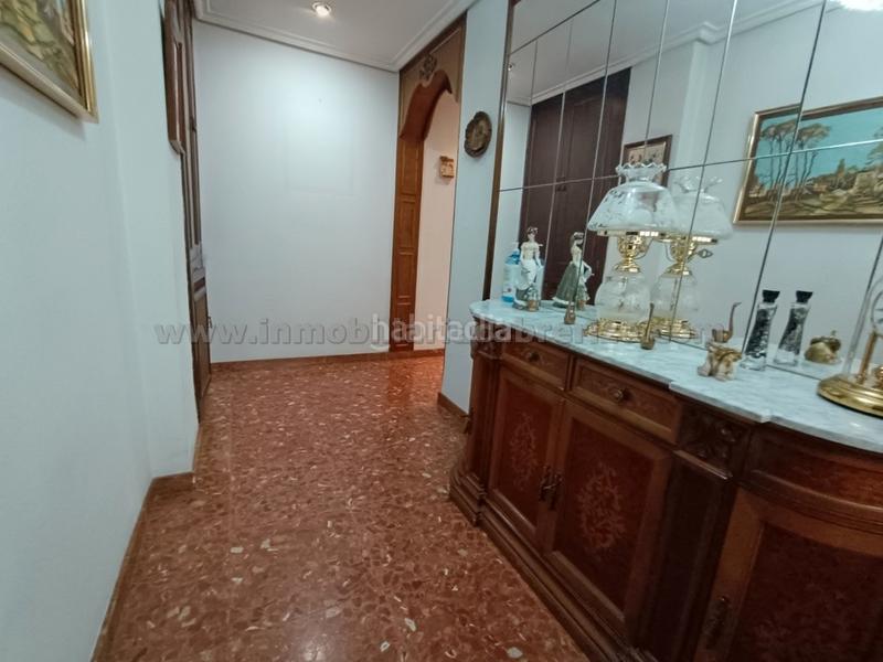 Foto f24308e3-107d-4d6c-a596-bdc5b922cd66. Flat with heating in Jesuitas Logroño