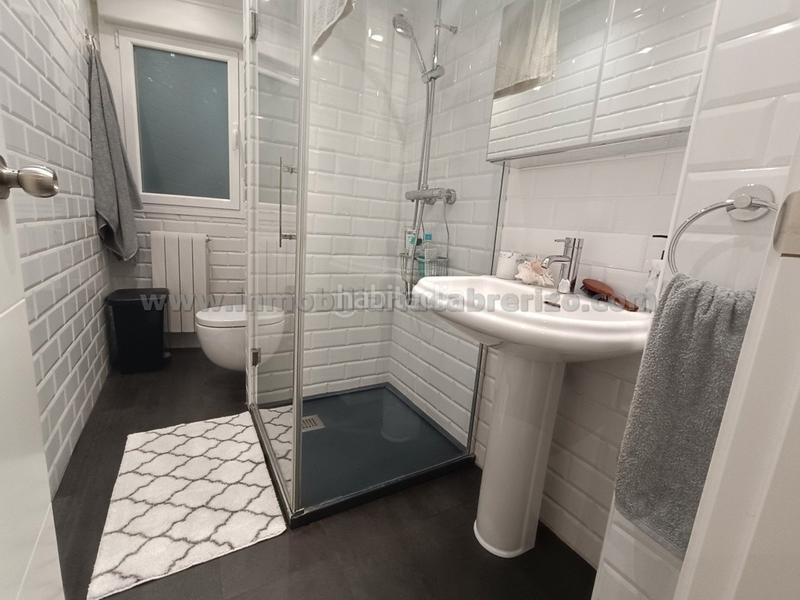 Foto 6309e9ba-016f-47b3-bda5-880521e8b7aa. Piso en Residencia Logroño