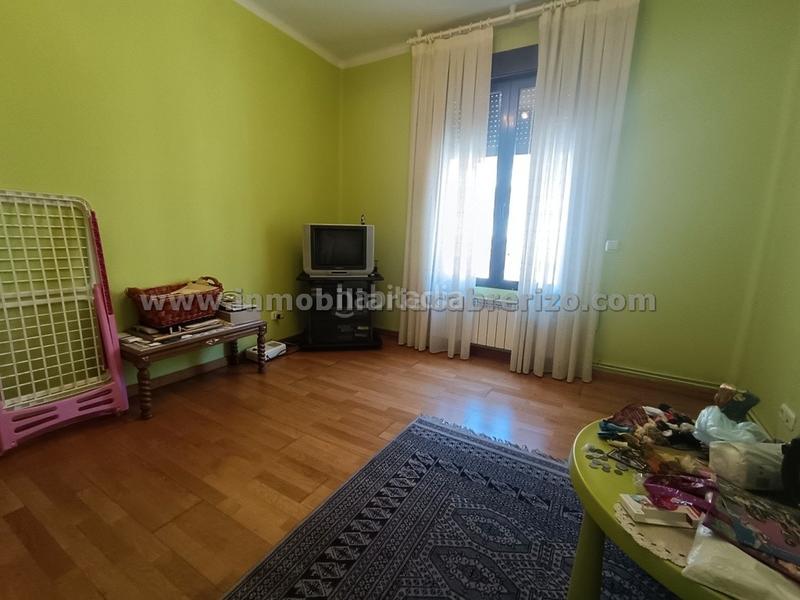 Foto 5f6a7b96-2f55-495b-99ed-d5e19b75ec13. Appartamento con riscaldamento in Jesuitas Logroño