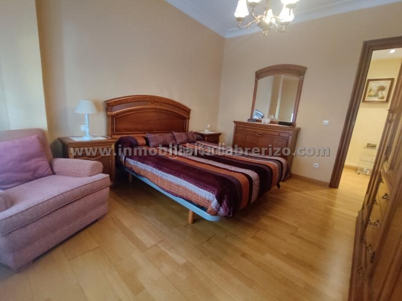 Foto 0fff9f36-4c5e-4178-9a2f-3c4561d42767. Flat with heating in Jesuitas Logroño