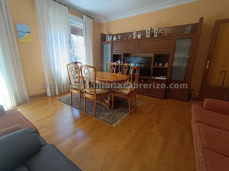 Foto a45976d8-6b80-48da-84f8-a53bf1d811f8. Pis amb calefacció a Jesuitas Logroño